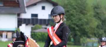 Bundesmeisterschaft-Dressur-Springen_Viktoria-Huettner@Andreas-Windischbauer